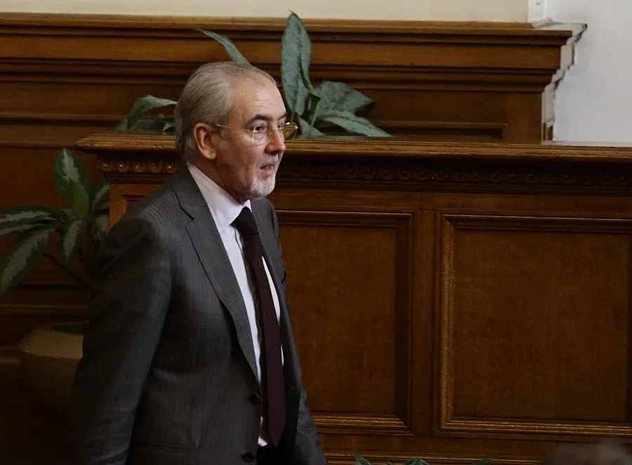 Депутати от ДПС на обиколка за евровота