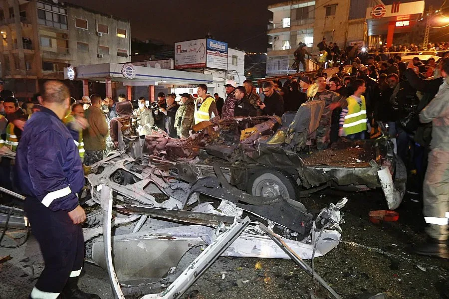 Камикадзе взриви миниван в Бейрут