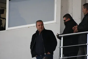 Коко Динев ще сменя "Лаута" с Бургас