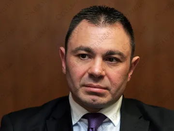 Лазаров: Патрули сменят мобилните камери