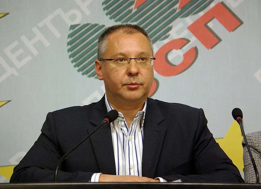 БСП-София свали доверието от всички, свързани с АБВ