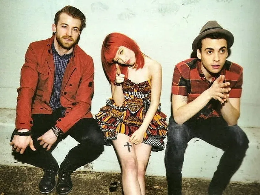 ВИДЕО: Paramore чупят 10 световни рекорда в ново видео