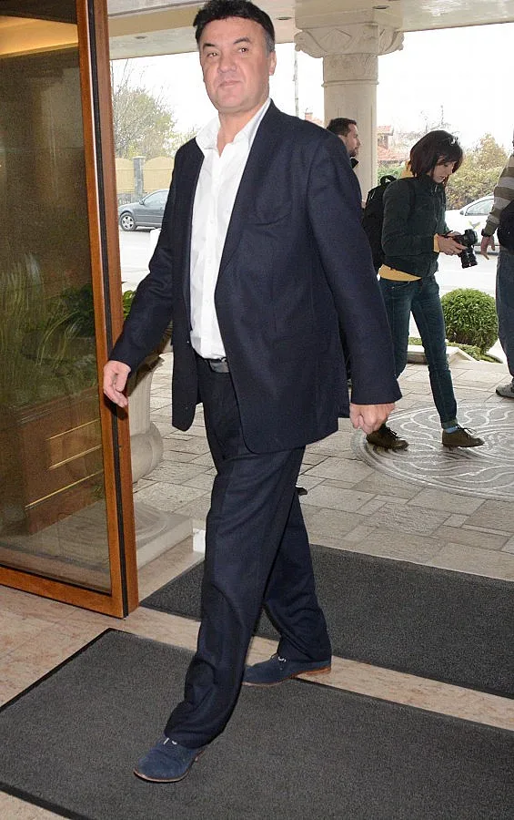 Боби издигнат от Стражица и Бяла