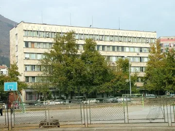 Гръмнаха в лицето 17-годишен крадец