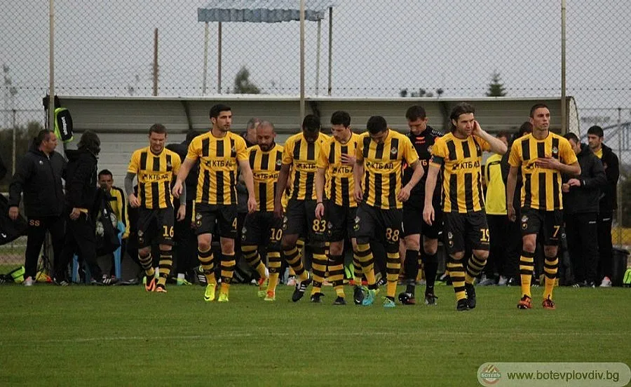 "Ботев" копира легендарна школа