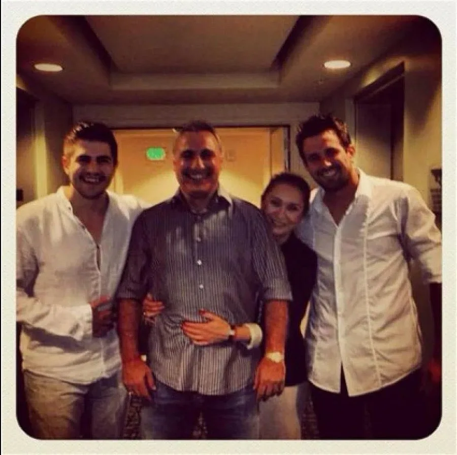 Стоичков се щракна със зетьовете