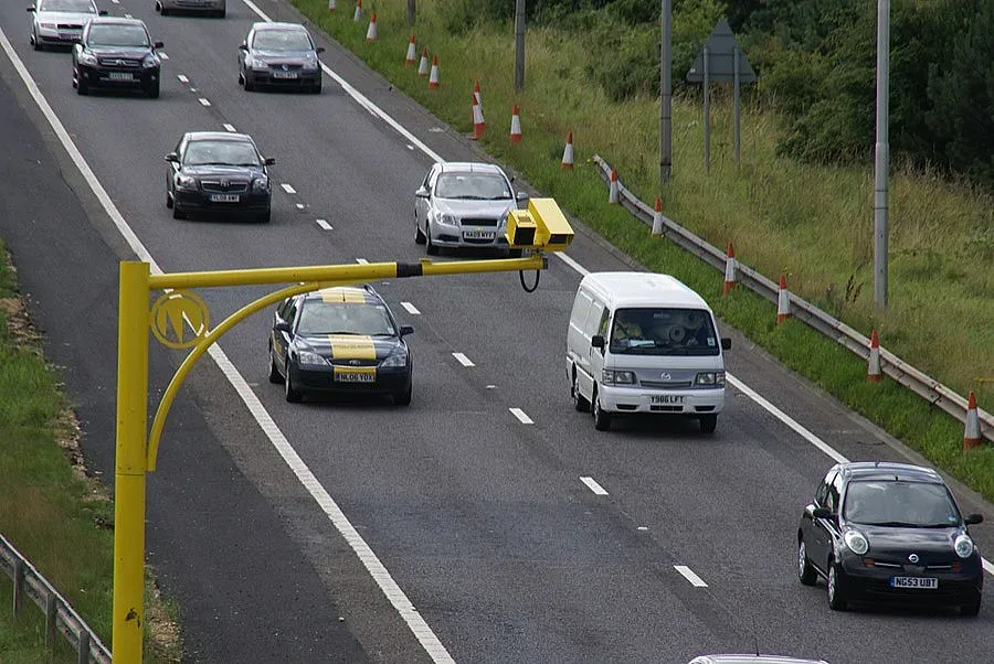 ВАС забрани мобилните камери по пътя