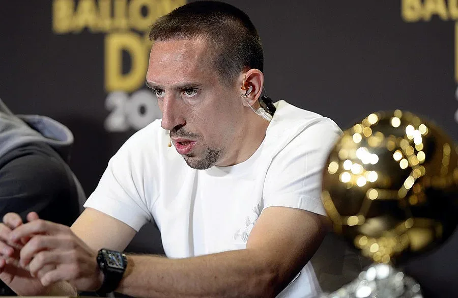 Свалиха обвиненията от Рибери и Бензема за секс с непълнолетна 