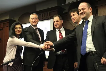 Реформаторите подкрепят президента за референдума