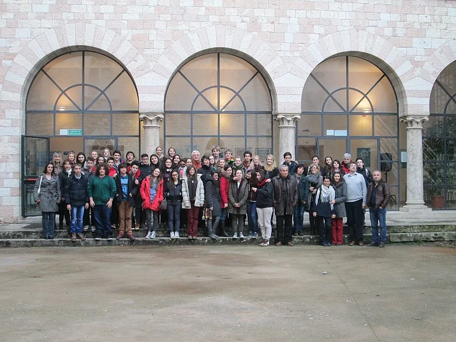 Кърджалийски ученици обменят опит с италианци и германци 