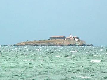 Ледена буря провали конкурса за шеф на о. Св. Анастасия