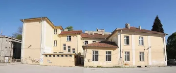 Обвиняват школска шефка в деспотизъм