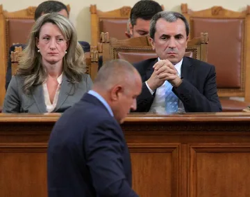 ГЕРБ поиска вот на недоверие заради сигурността