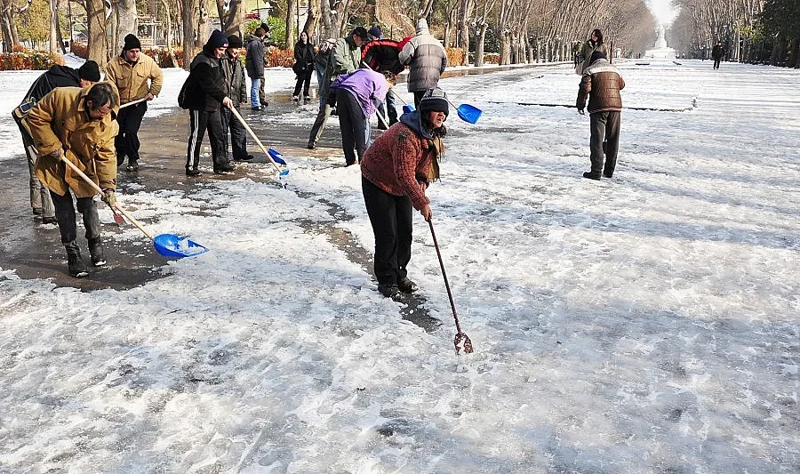 Военнни взривиха устието на Велека