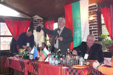 Мъжкарите на Банско помагат на хора в нужда