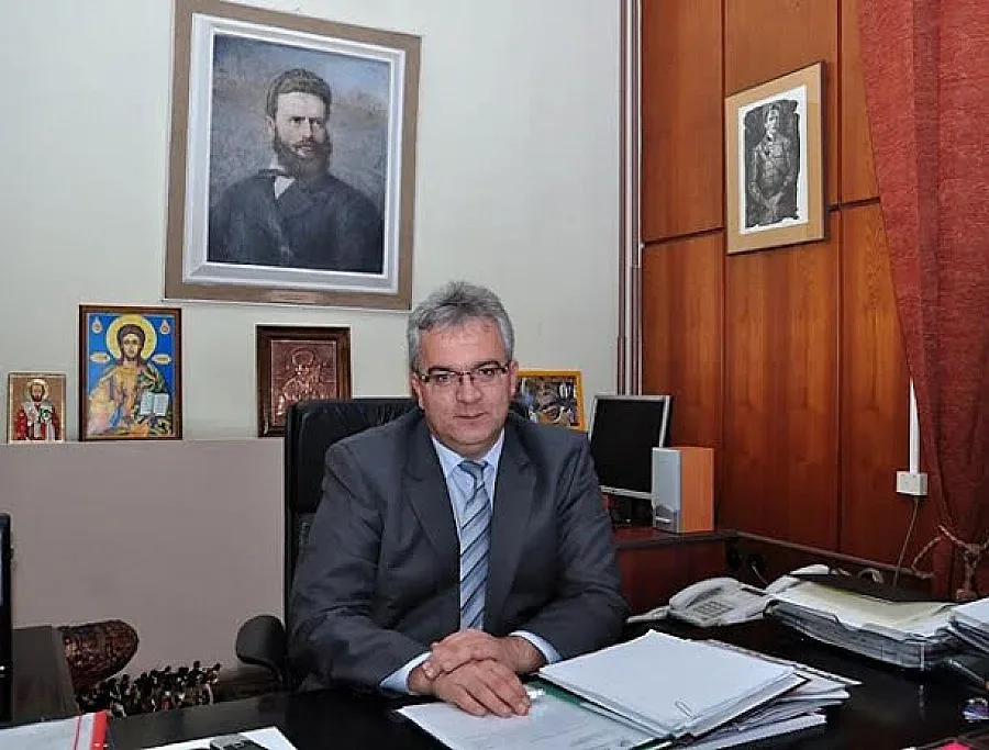 Първанов няма шанс сред червените кметове