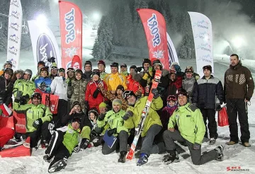 Весела Владкова и Юлиян Стоянов №1 на ски за журналисти в Боровец