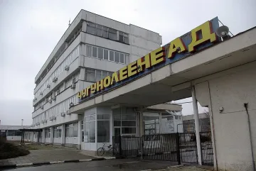Трафопост изпепели работник в Ихтиман (обзор)