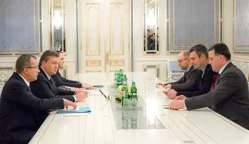 Янукович предложи премиерския пост на опозицията