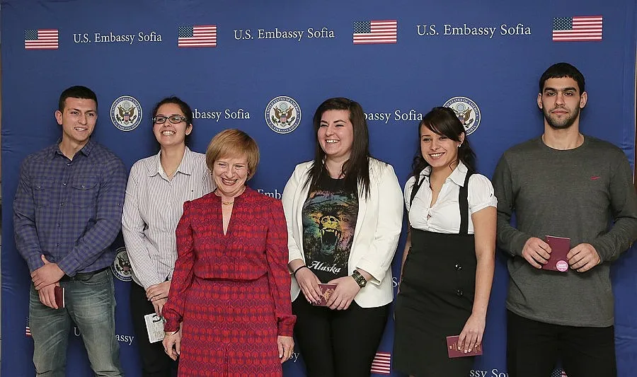 Наплив на българи за бригади в Америка