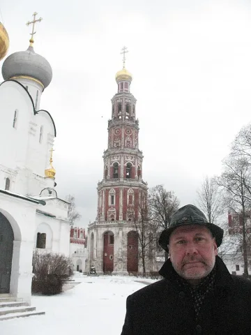 В Новодевическия манастир гаснат царствени особи