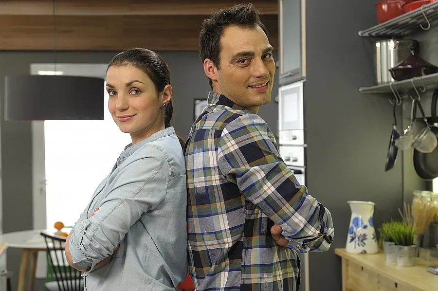 Лора и Стоян ходят заедно на театър