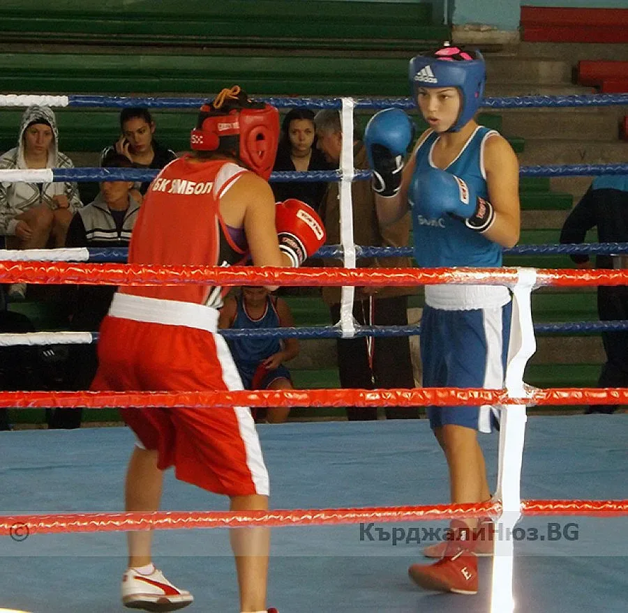 Хафизе Осман от „Арда Бокс” е „Спортист на 2013” на Кърджали