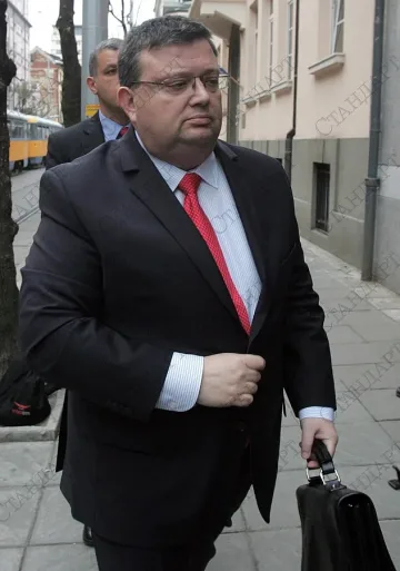 След доклада на ЕК:  ВСС приема забележките, отстранява пропуските