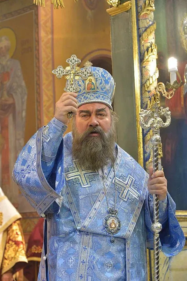 Борис Бачковски аут от битките за митрополит