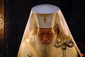 Неофит и владиците със "Самарски кръст"