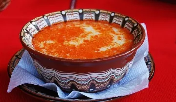 Данъчни следят шкембето и боба