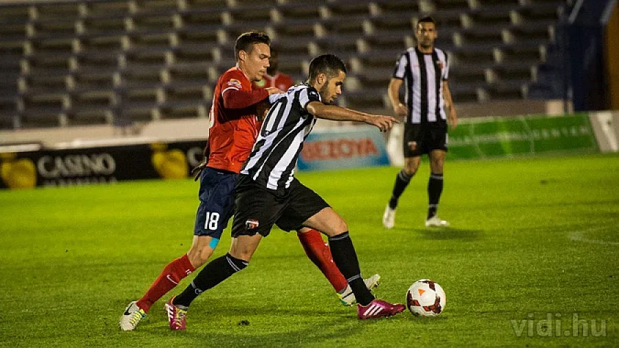 "Локо" Пд измъкна 1:1 на унгарци