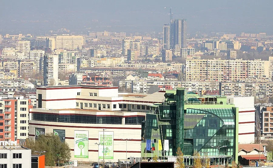 Цените на жилищата са паднали с 1.2% за една година