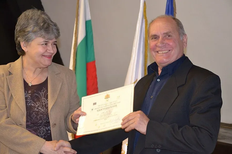 Кметове със сертификати за по-добра работа