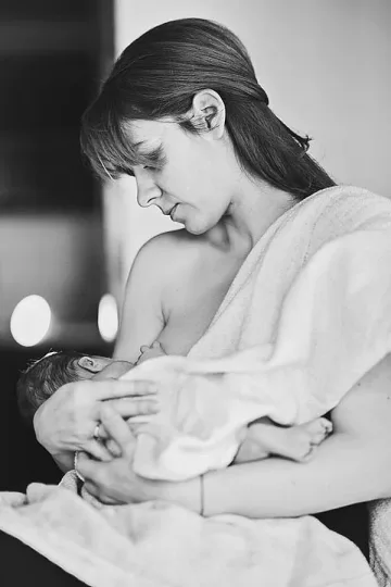 В  Кърджали насърчават кърменето сред младите майки 