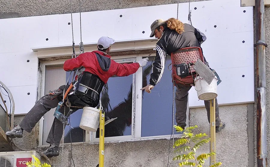 НОИ: Намалял е броят на трудовите злополуки през 2013-а