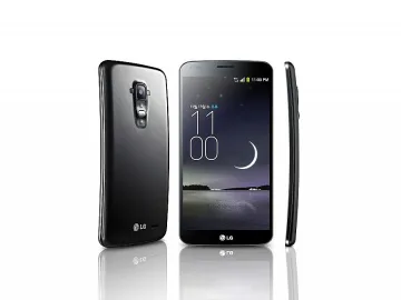 Огънатият LG G Flex в Европа през февруари