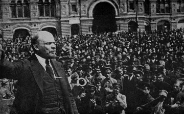Русия изнася Ленин от мавзолея