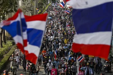 Тайланд обяви извънредно положение 