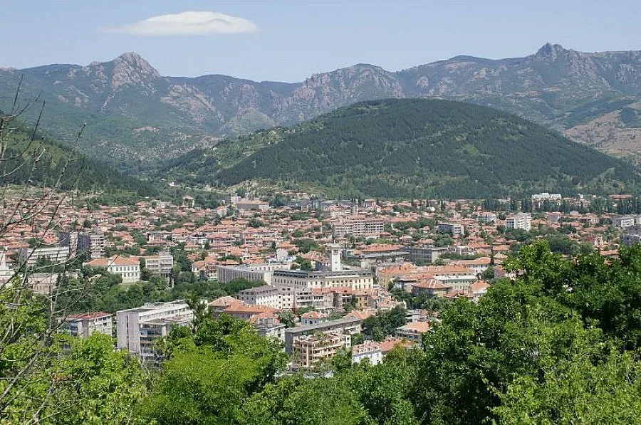 Сливен и Ямбол с нови шефове на образованието