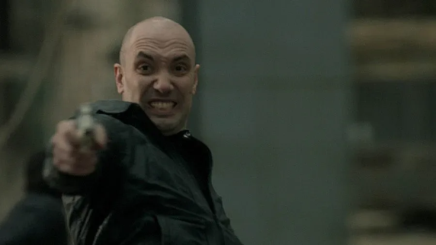 Кръв и любов в "Под прикритие" 