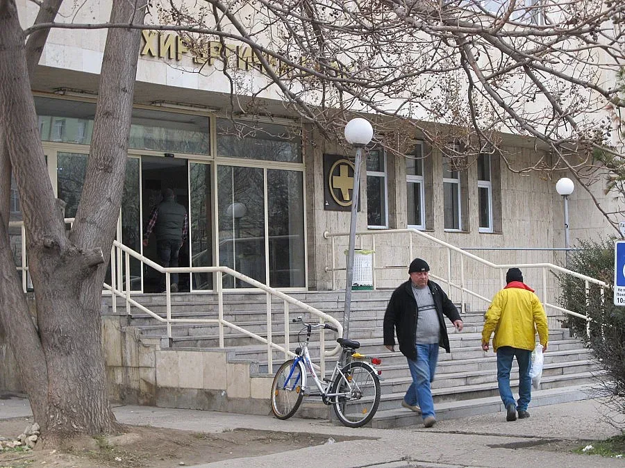 Здравната каса се разплаща с болниците