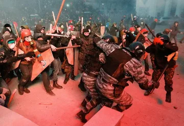Кървави сблъсъци при протестите в Украйна