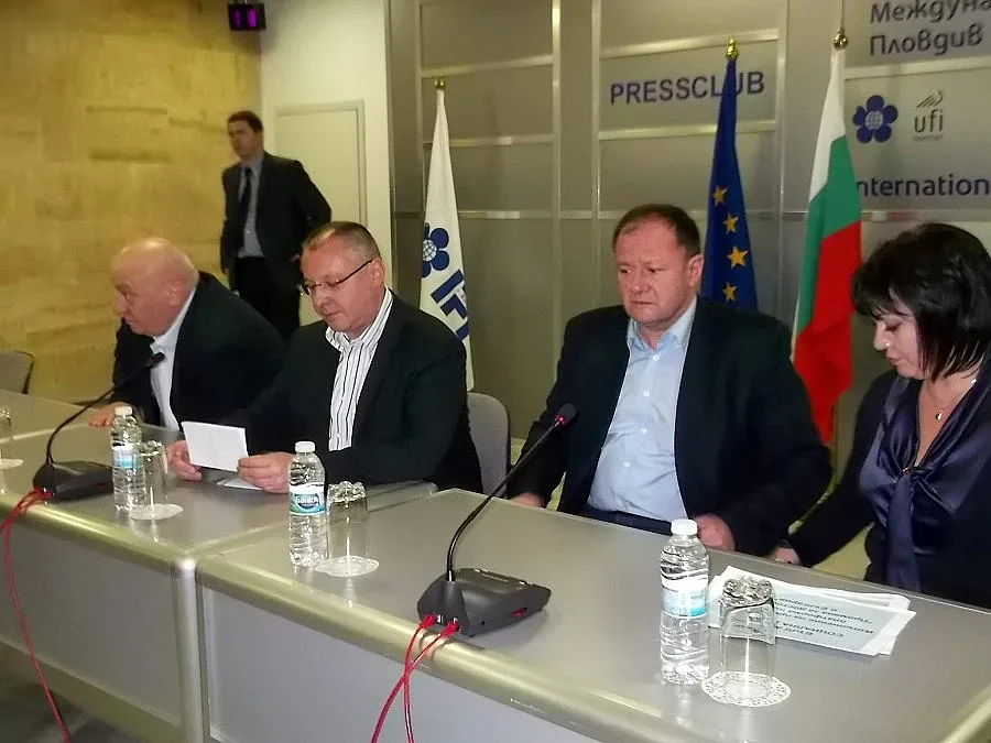 Станишев към БСП: Извинявайте за Калфин