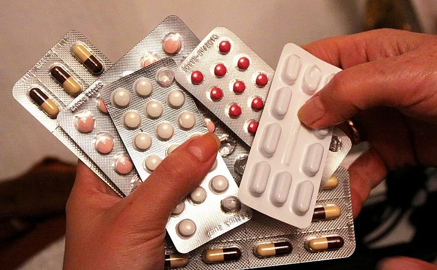 Как се свалят цените на лекарствата