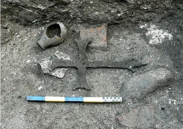 Уникален кръст откриха археолози в Сандански
