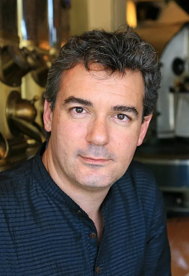 Илия Троянов: Пиша книга за подслушването