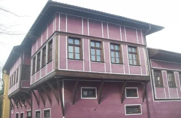 Водят чужденци в "Клианти"