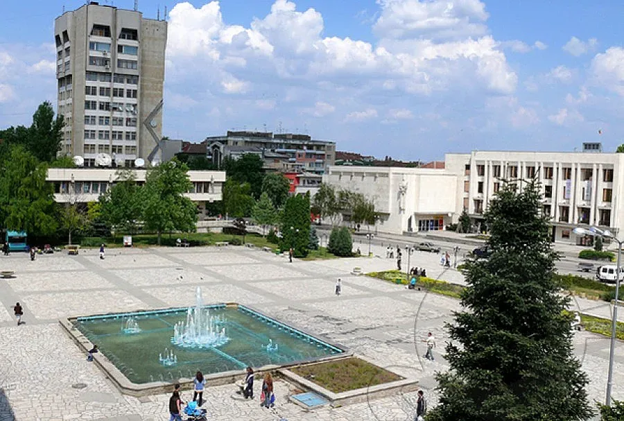 Подземен паркинг строят в центъра на Горна Оряховица