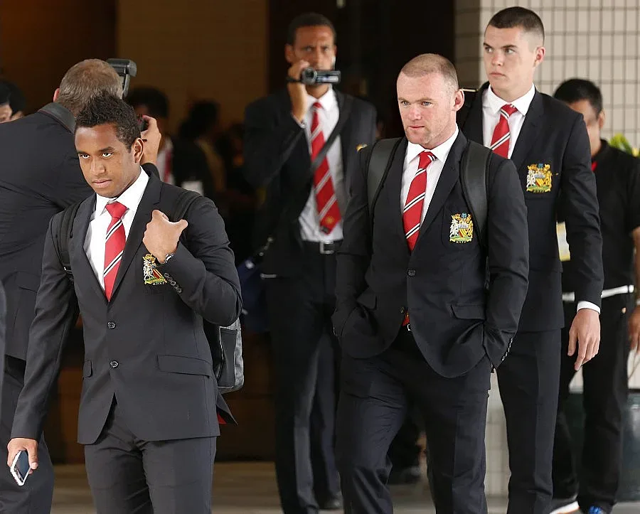 Халф на Юнайтед поема към Фиорентина